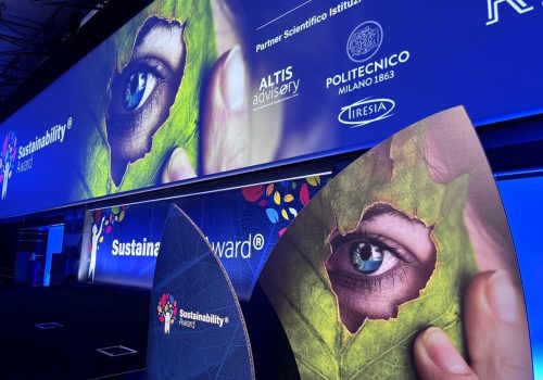 mcQ7OlslRradAoo51aprdA